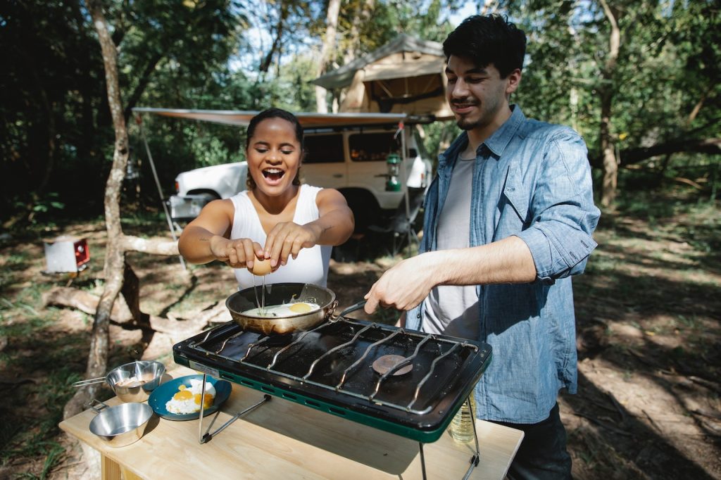 How to Set Up a Camping Kitchen