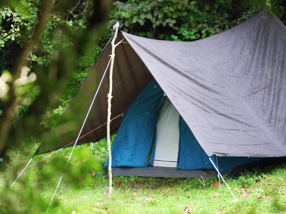 How to Make a Tarp Shelter without Trees